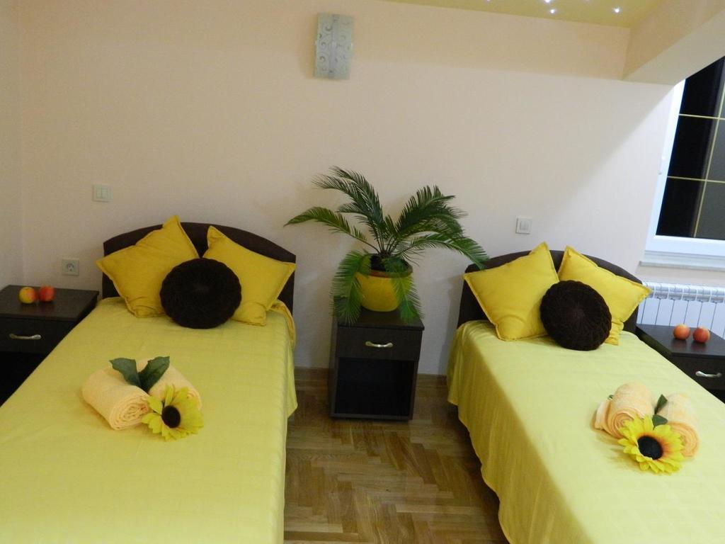 Akva Gold Aparthotel Arandjelovac Quarto foto